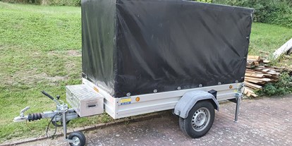 Anhänger - Buttlar - Böckmann 1350kg mit Hochplane und 100km/H inkl. Spanngurte