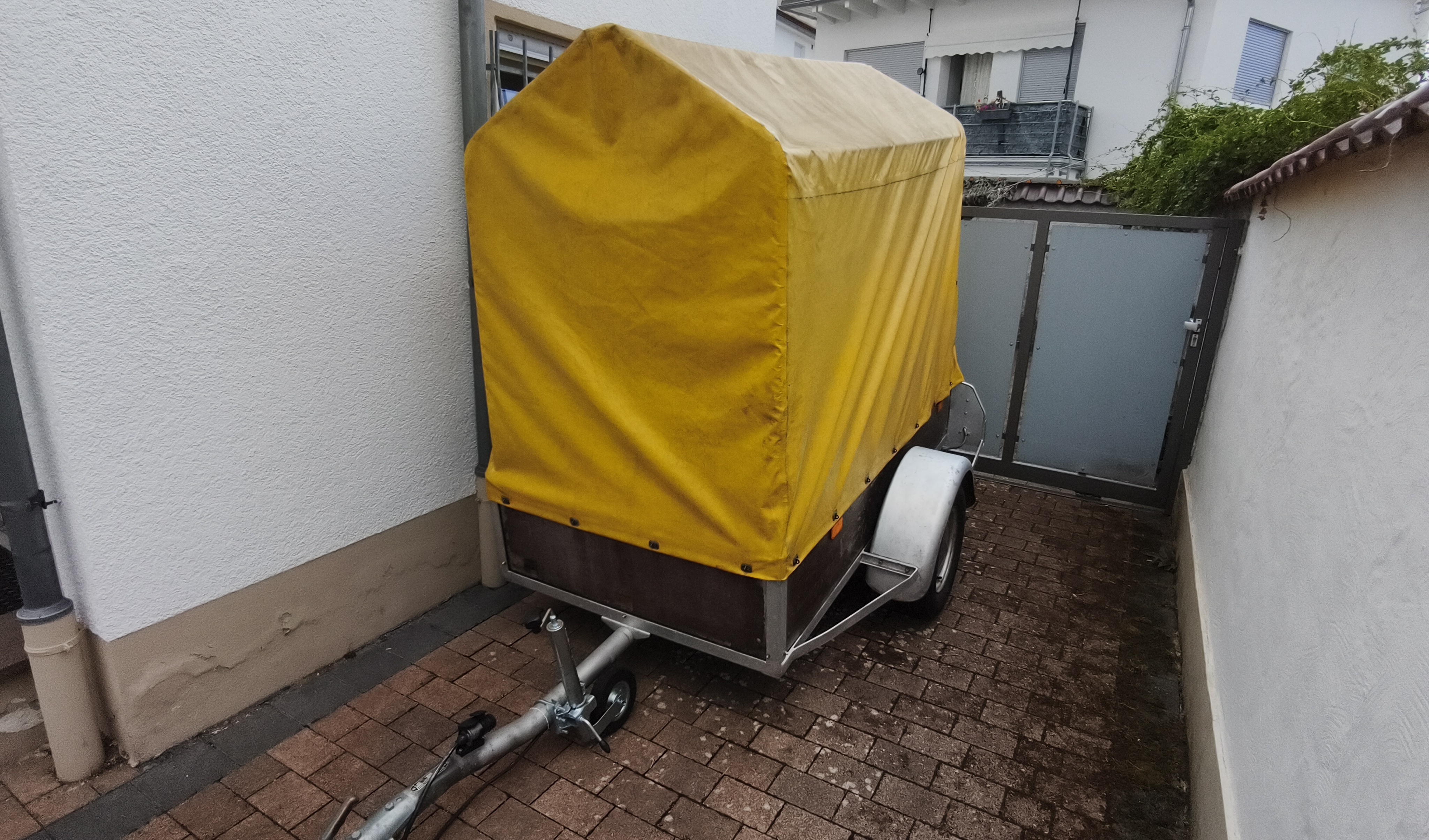 PKW-Anhänger - Gelber